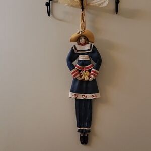 Nautical Hanging Decor with Hat